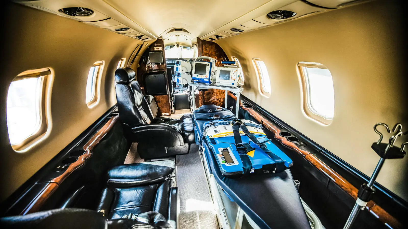 Bombardier Learjet 45 PT-FLE operated by Air Jet Taxi Aereo LTDA photo 6