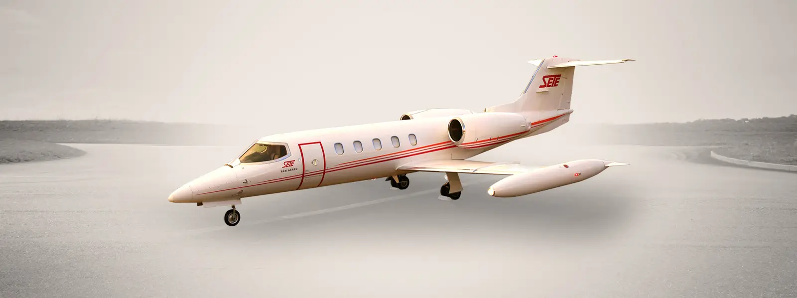 Bombardier Learjet 35A PT-LHT operated by Sete Taxi Aereo, Ltda photo 2