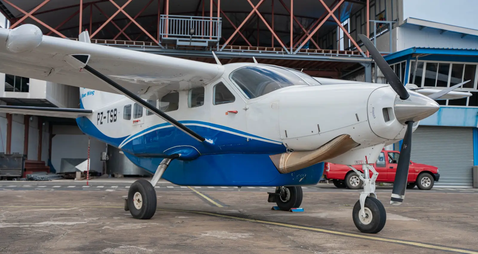 Blue Wing Airlines