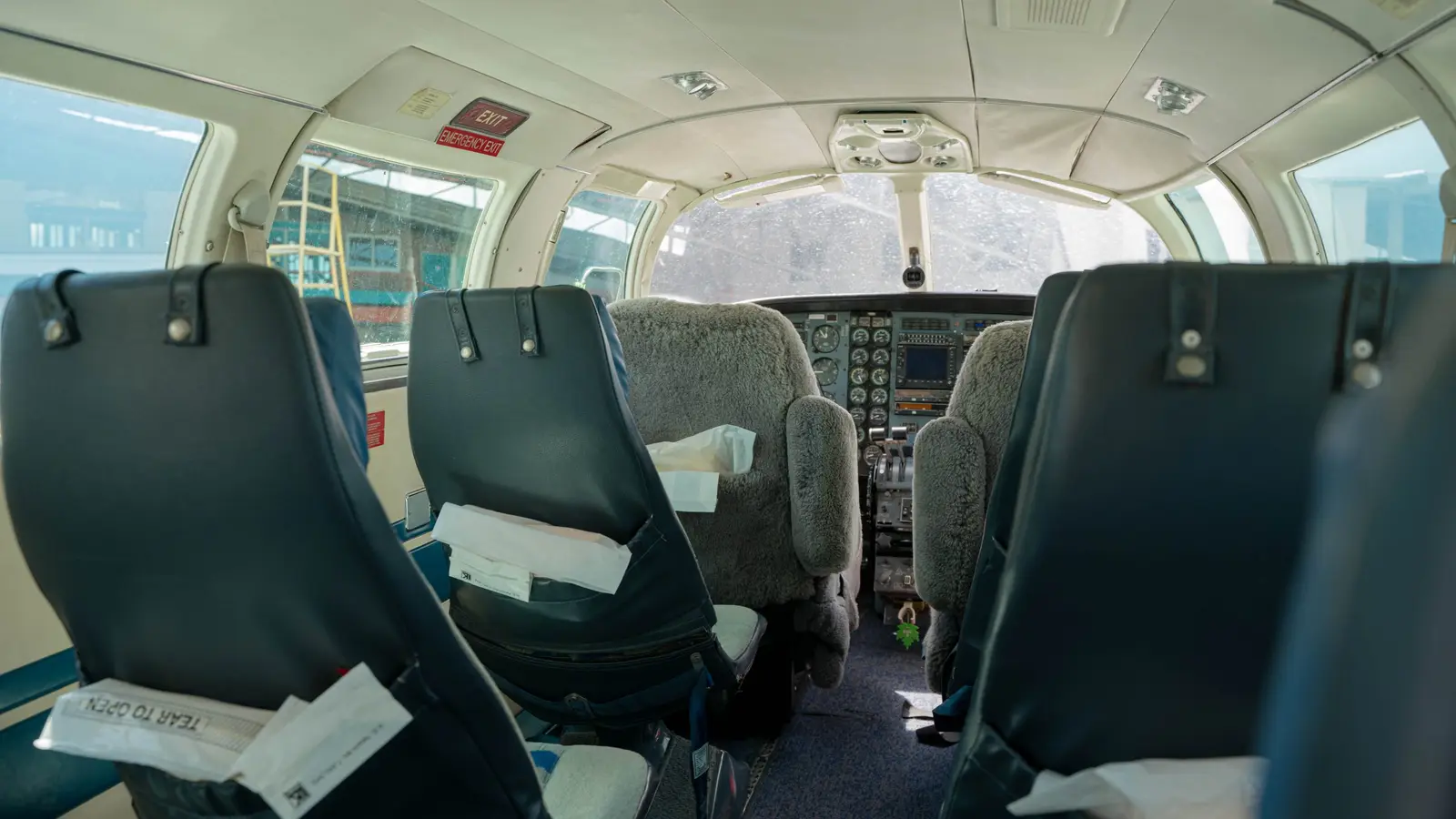 Cessna 406 PZ-TSF operated by Blue Wing Airlines photo 6
