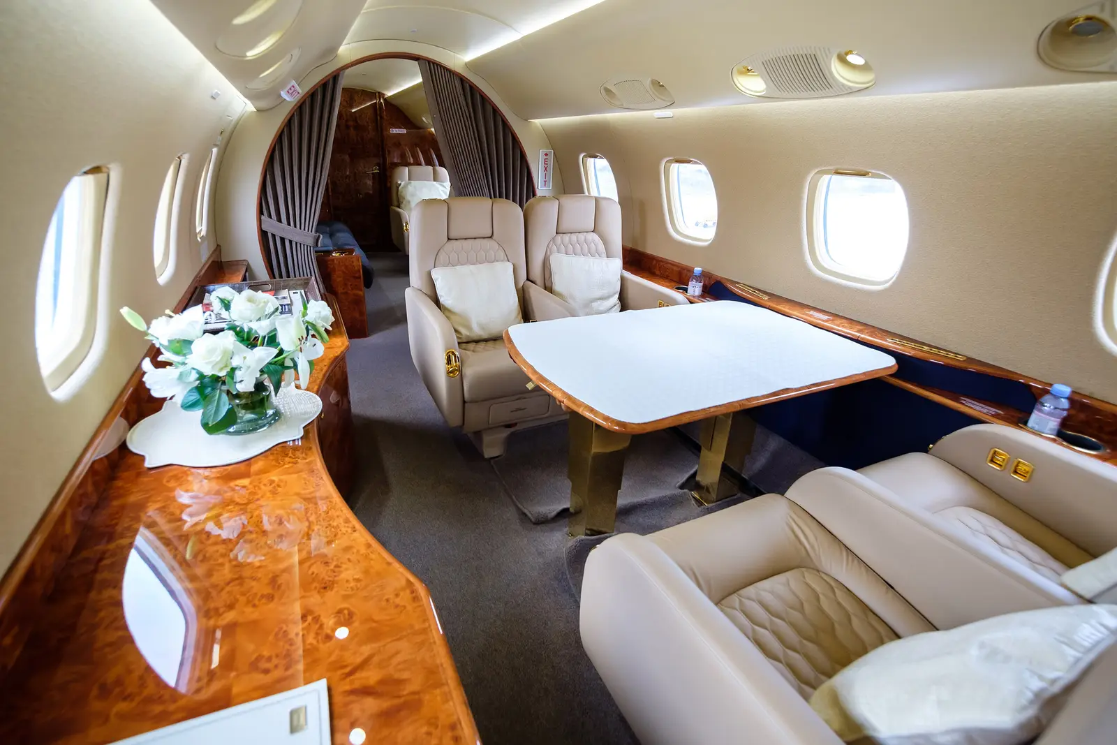 Embraer Legacy 600 RA-02757 operated by DreamJet photo 5