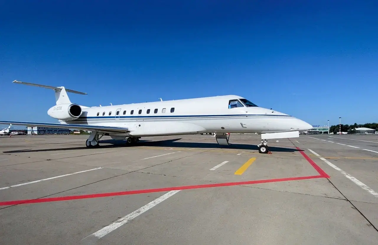 Embraer Legacy 600 RA-02786 operated by Sanret – Avia Management Group photo 6