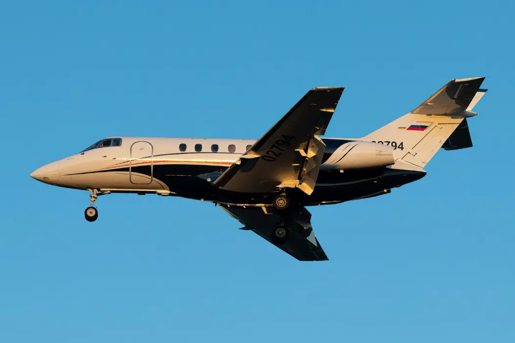Beechcraft Hawker 800XP RA-02794