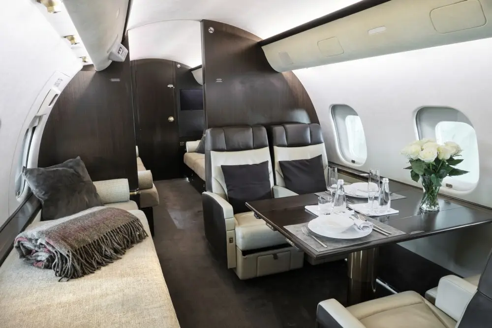 Bombardier Global 5000 RA-67131 operated by Tulpar Aero Group Ltd. photo 5