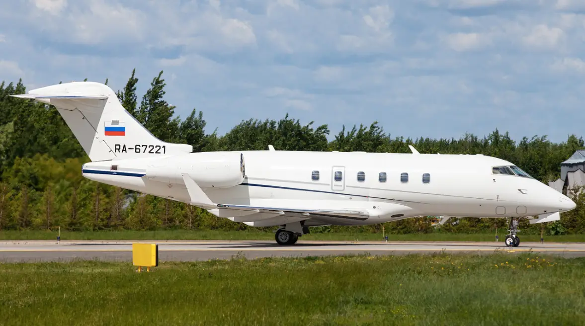Bombardier Challenger 300 RA-67221 operated by Jet Express LTD, exterior