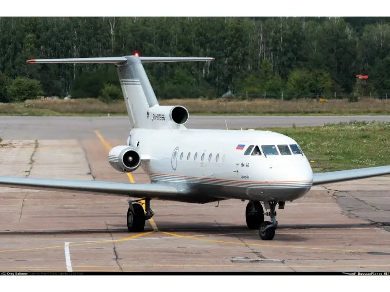 Yakovlev Yak-40 RA-87966 operated by Estar Aero, exterior