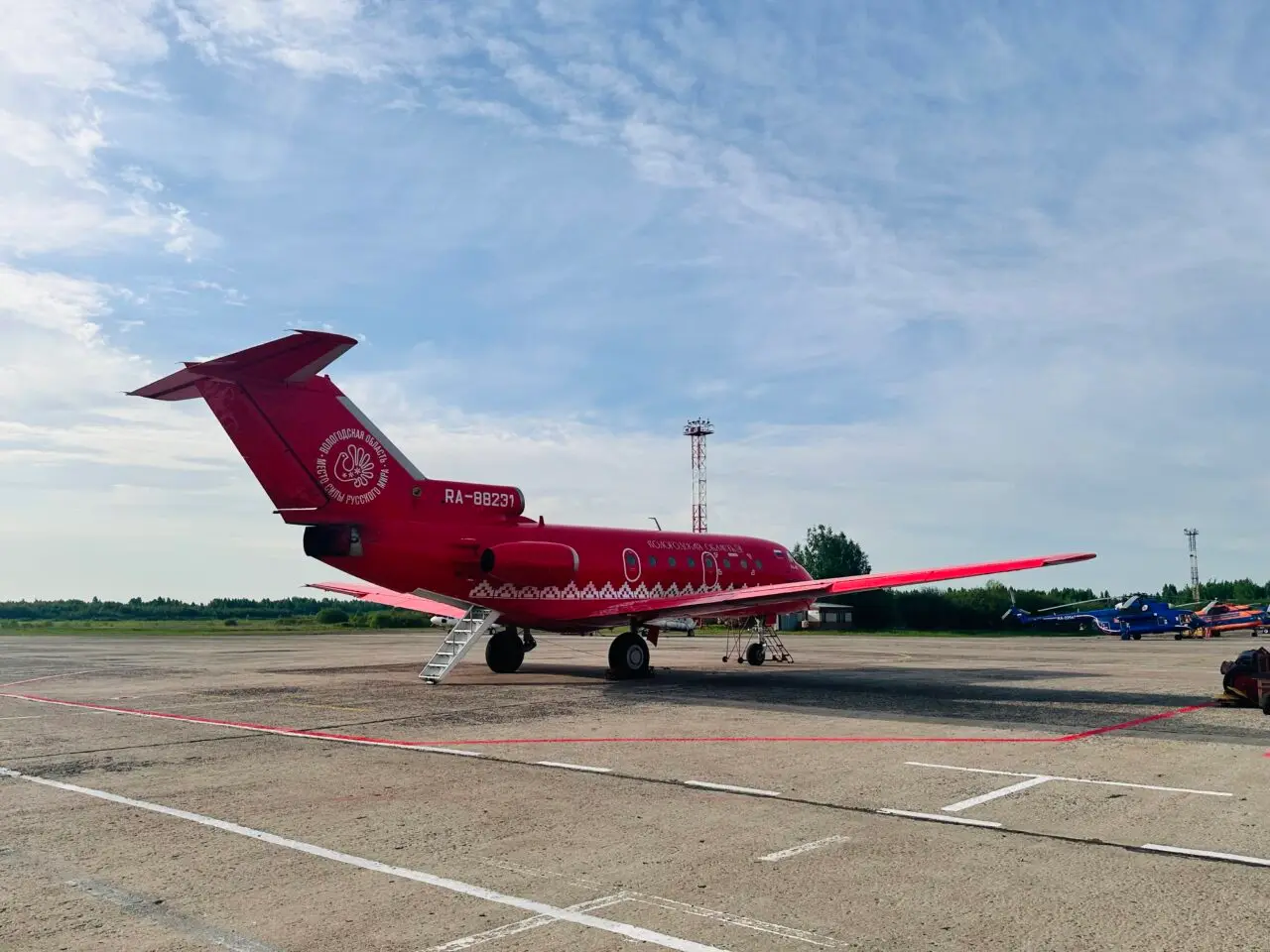 Yakovlev Yak-40 RA-88231 operated by Vologda Air, exterior