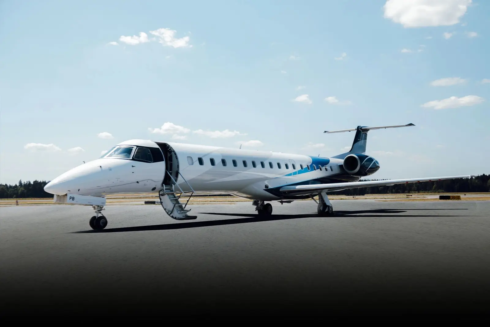 Embraer 145EP S5-APB operated by JETCOM photo 5