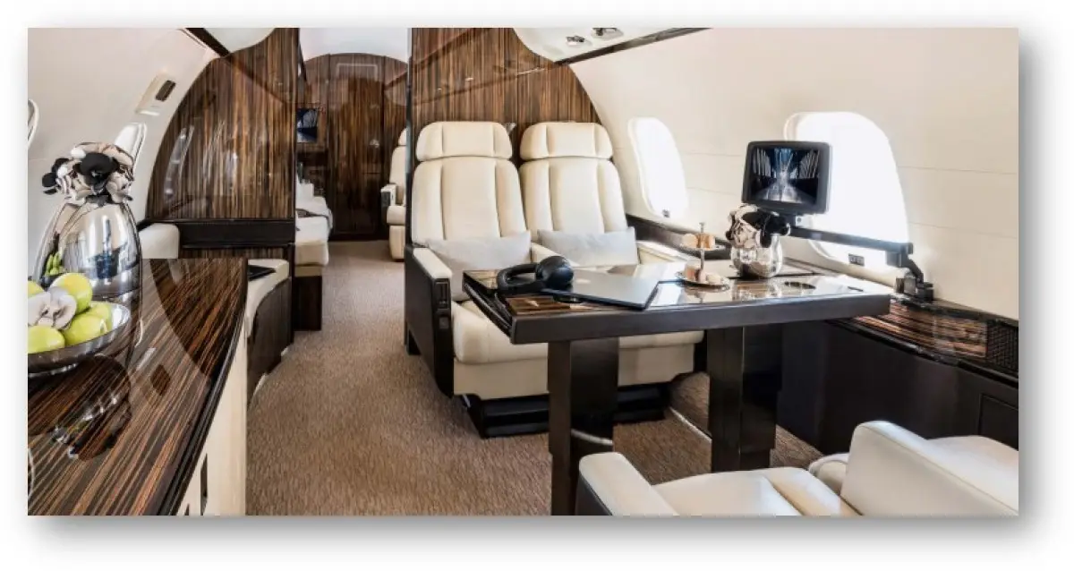 Bombardier Global 5000 SE-RAY operated by Svenskt Industriflyg photo 4