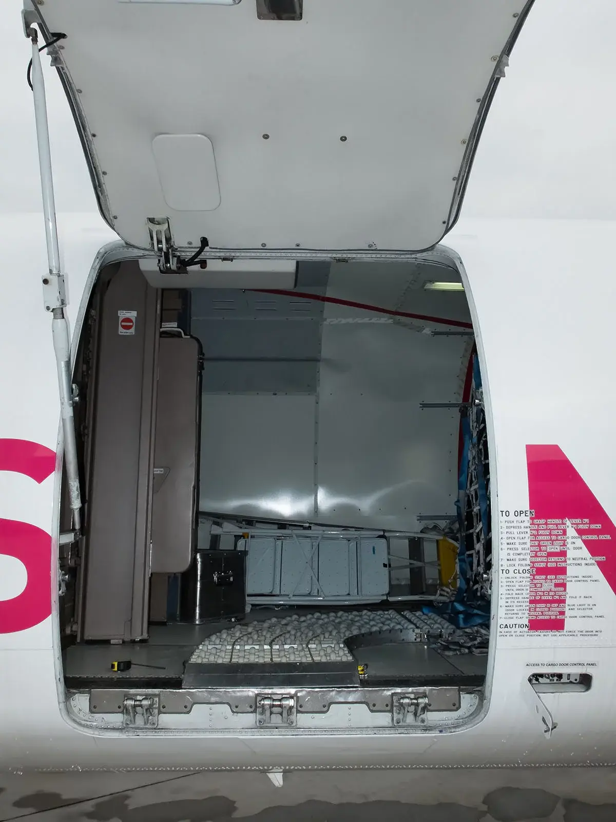 Saab 340A SP-KPC operated by SprintAir S.A. photo 4