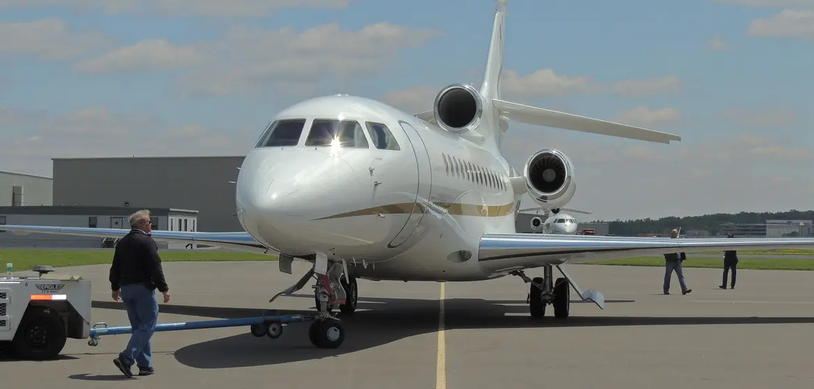 Dassault Falcon 7X SX-JET operated by Amjet Executive SA, exterior