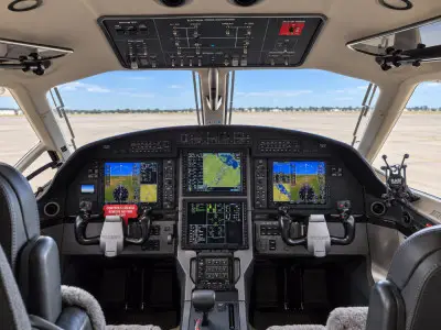 Pilatus PC-12/47E NGX T7-12DW operated by Skyservice Business Aviation photo 3