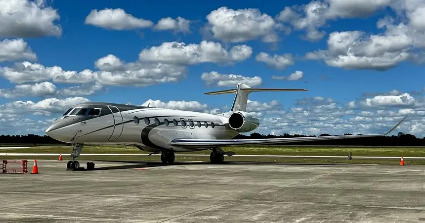 Gulfstream G700 T7-MINT operated by AXIS Aviation Group, exterior