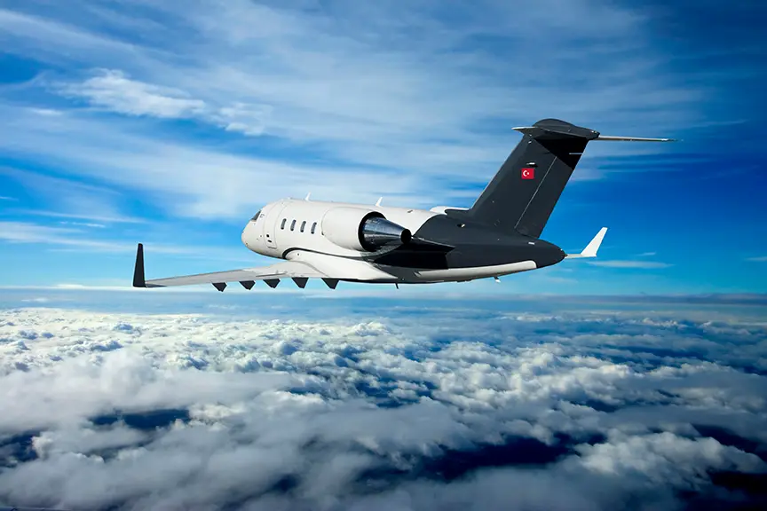 Bombardier Challenger 604 TC-FNH operated by Fiba Air photo 4