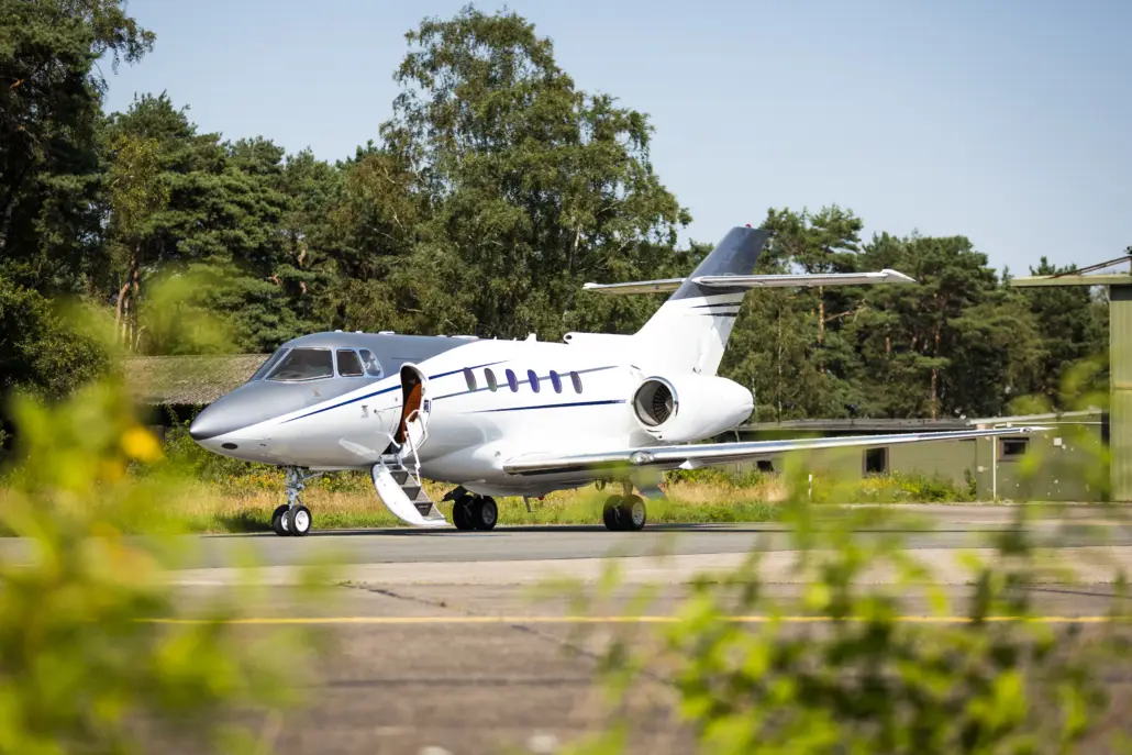 Beechcraft Hawker 750 TC-ISL operated by Genel Havacilik, exterior