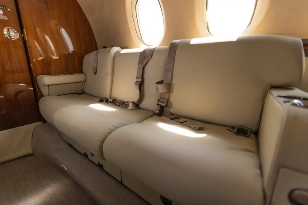 Beechcraft Hawker 750 TC-ISL operated by Genel Havacilik photo 4