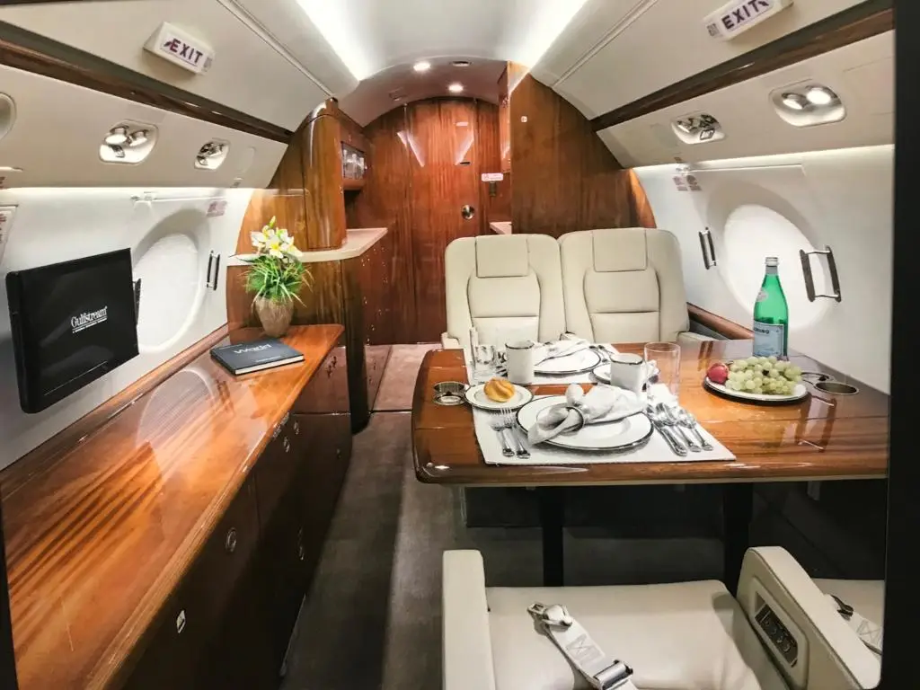 Gulfstream G550 TC-KHG operated by Korfez Havacilik photo 2