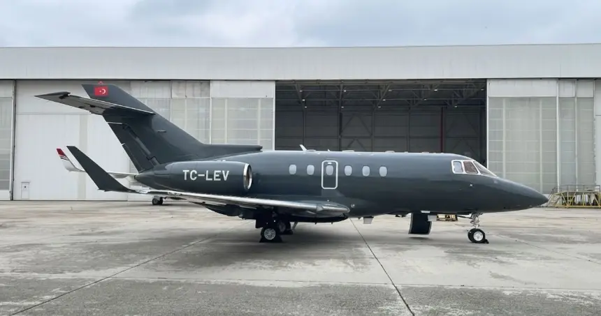 Beechcraft Hawker 800XP TC-LEV operated by Point Jet Aviation, exterior