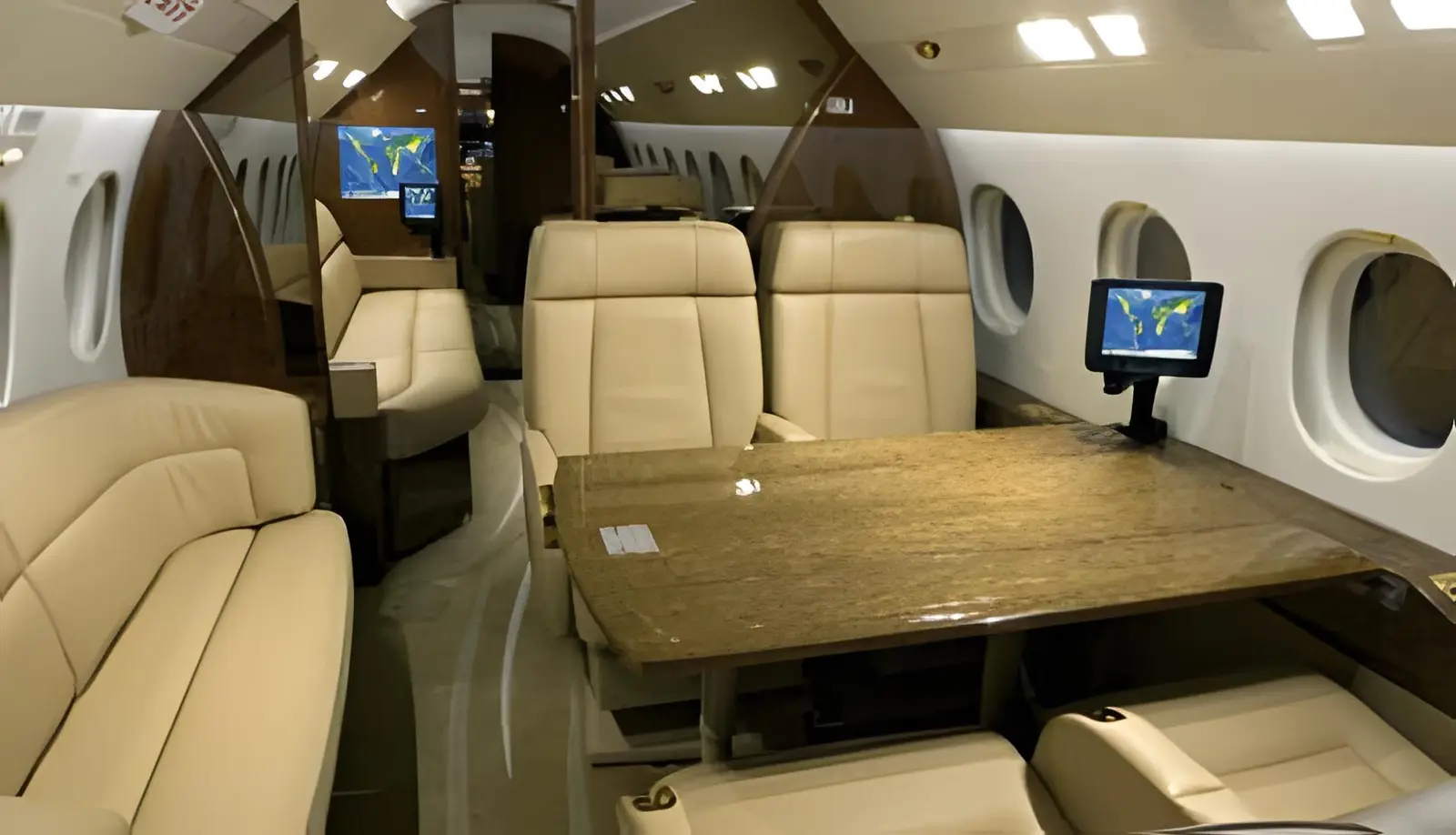 Dassault Falcon 900LX TC-MKR operated by BikiniJet photo 2