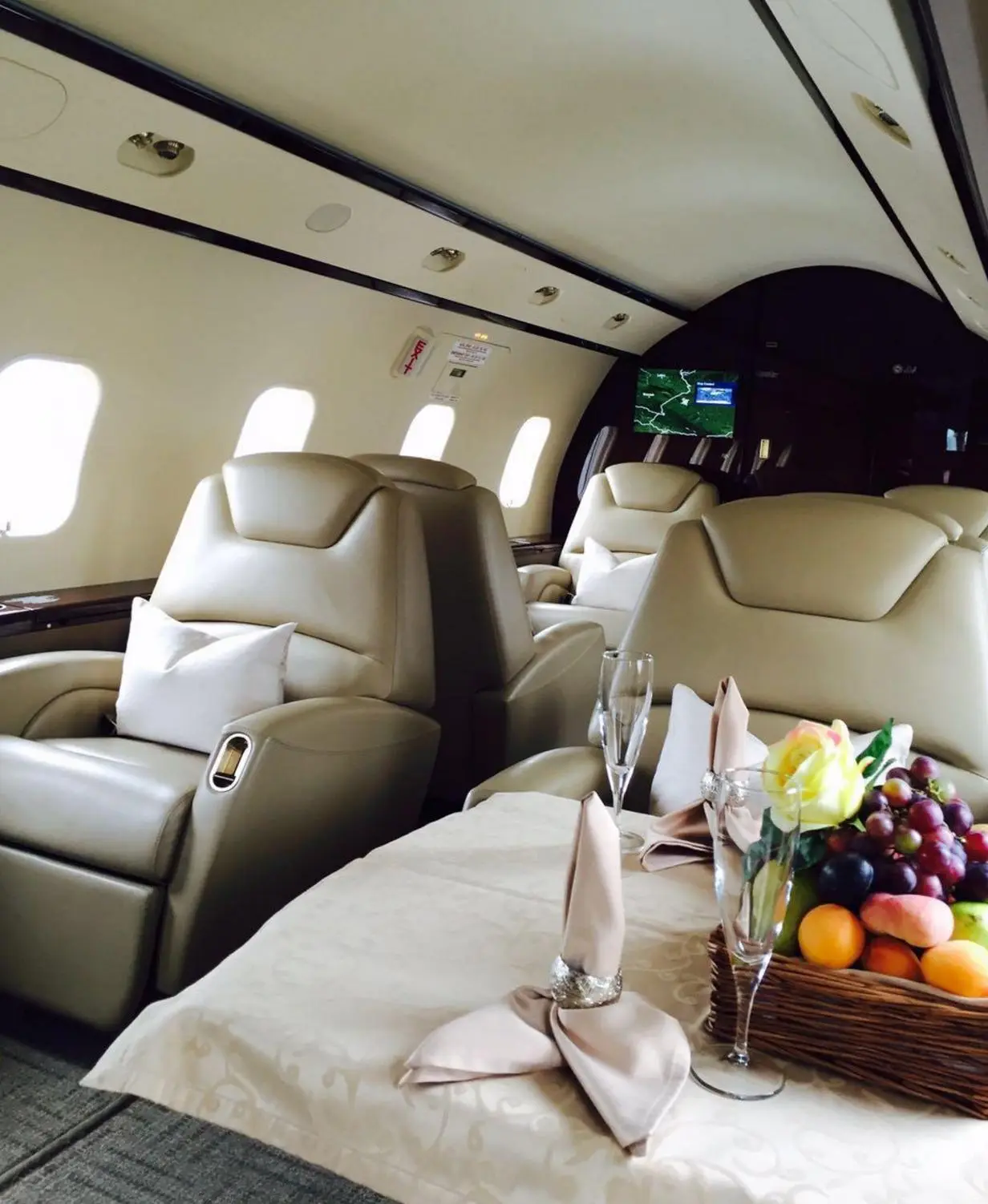 Bombardier Challenger 300 TC-SPL operated by Sozjet photo 2