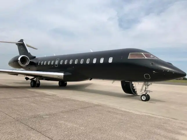 Bombardier Global Express XRS TC-TSS operated by Genel Havacilik photo 2