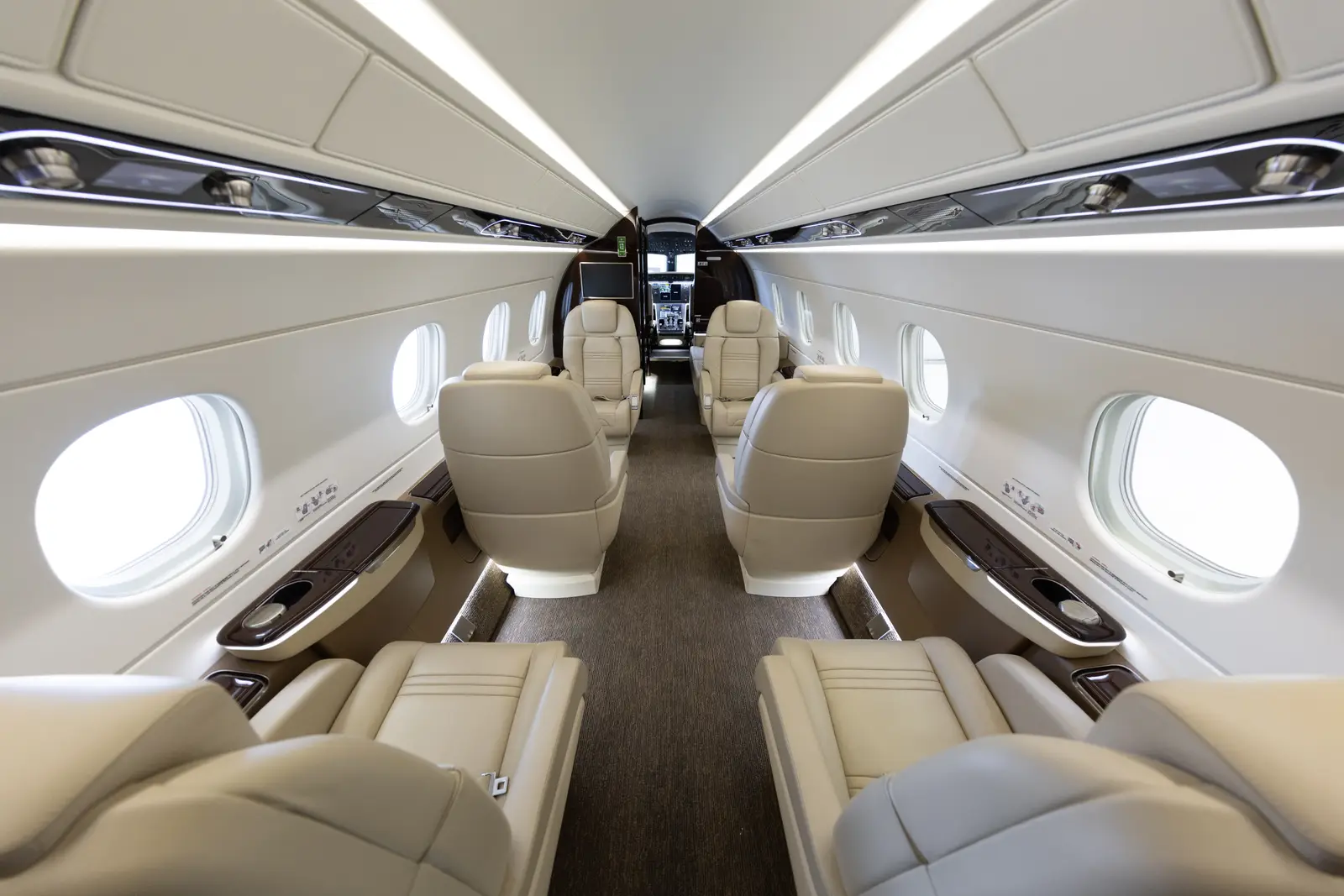 Embraer Praetor 500 VH-8DE operated by Global Jet International photo 2
