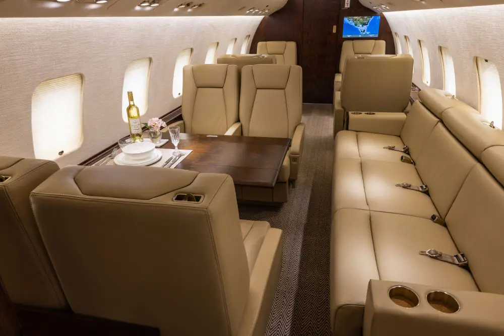 Bombardier Global 6000 VH-LEP operated by Luxaviation Asia-Pacific photo 3