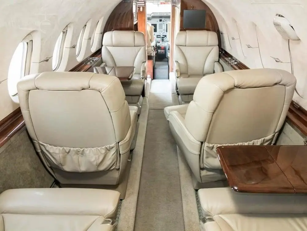 Beechcraft Hawker 800XP VH-OTK operated by Seletar Jet Charter Pte Ltd (Red Dot Air Ambulance Pte Ltd) photo 2