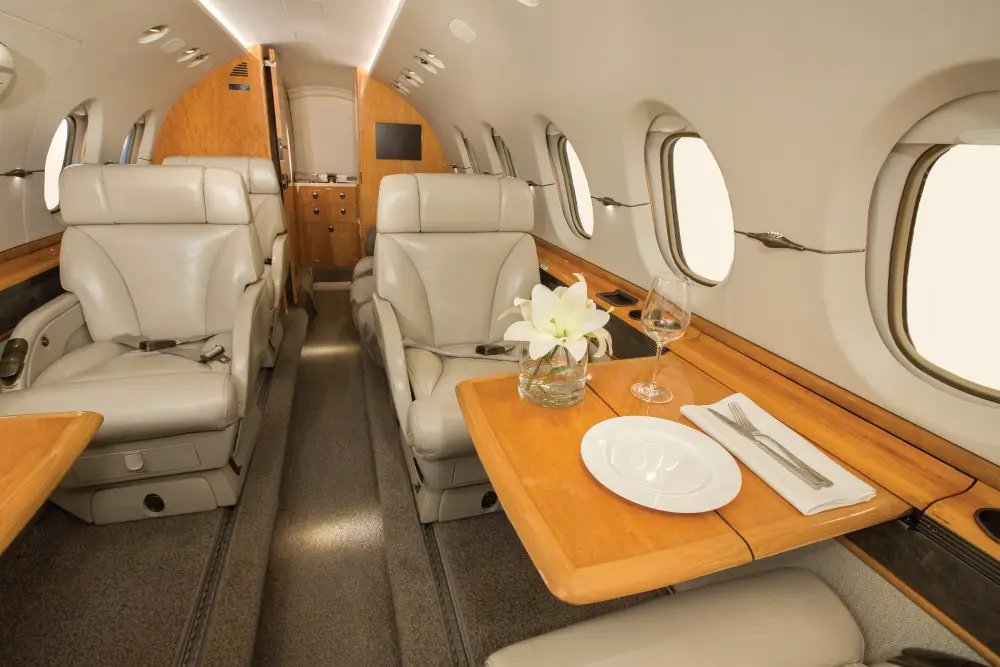 Beechcraft Hawker 850XP VH-RIU operated by Luxaviation Asia-Pacific photo 3