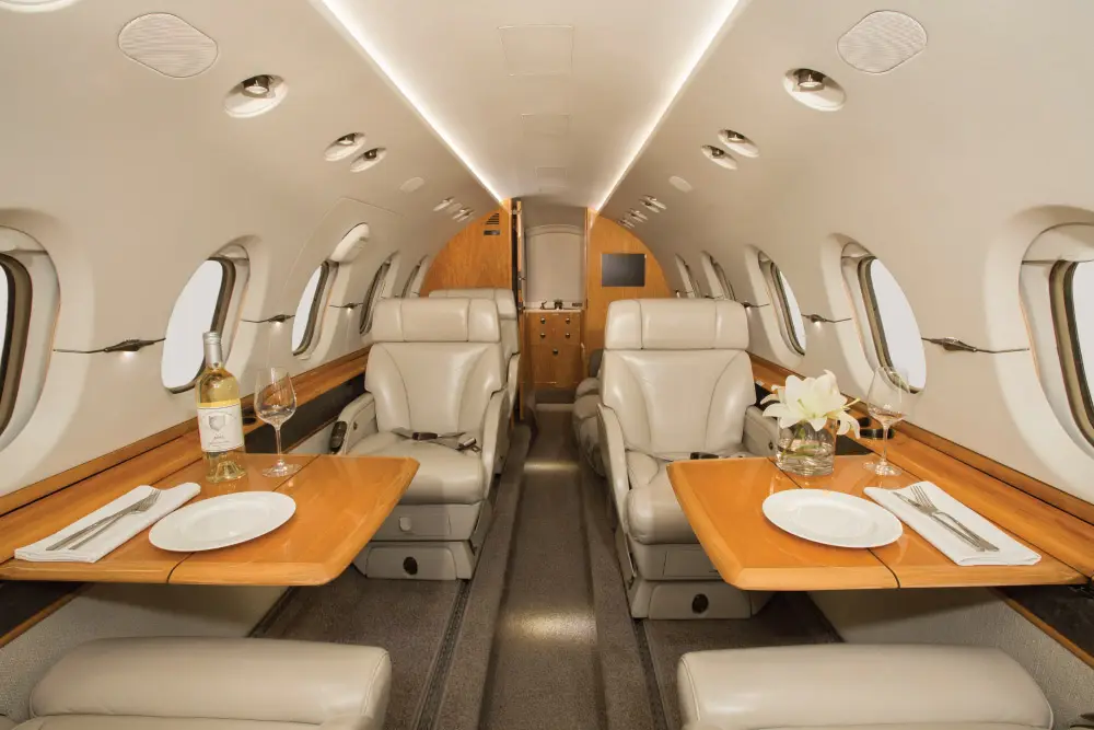 Beechcraft Hawker 850XP VH-RIU operated by Luxaviation Asia-Pacific photo 6