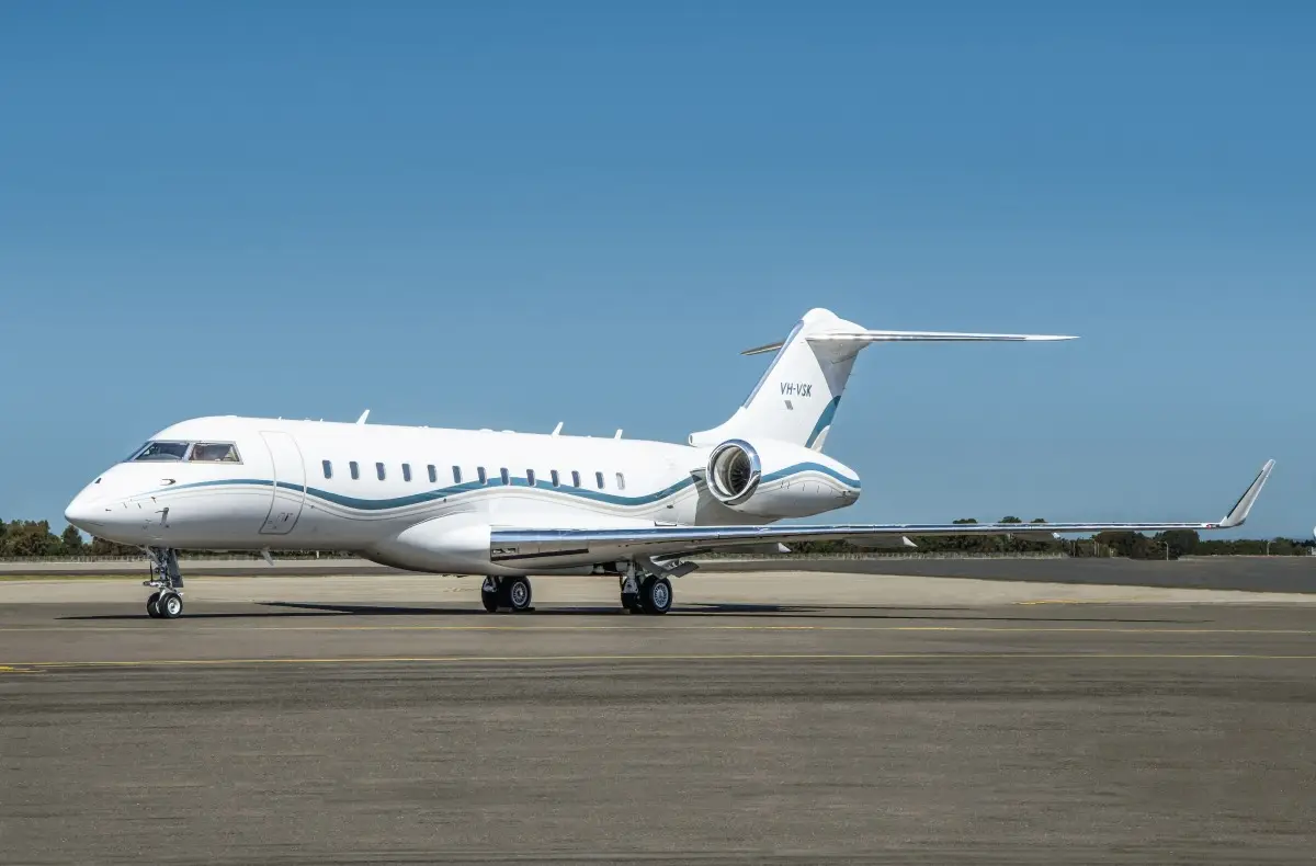 Bombardier Global Express VH-VSK operated by Luxaviation Asia-Pacific, exterior