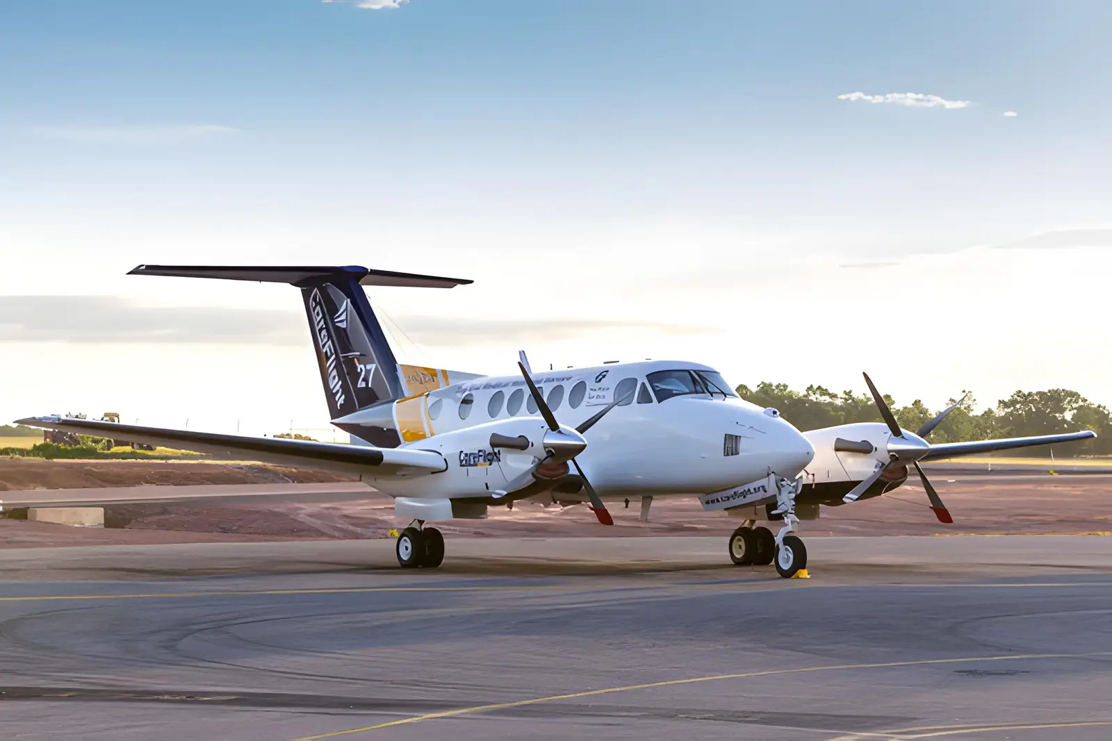 Beechcraft King Air B200 VH-ZCN operated by CareFlight Air Ambulance photo 2