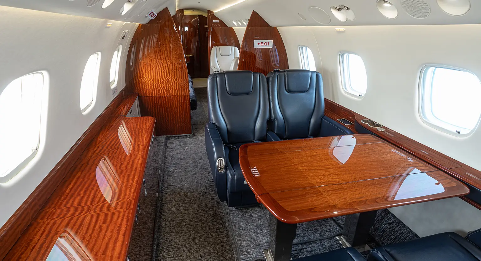 Embraer Legacy 650 VP-CBC operated by Arab Wings photo 3