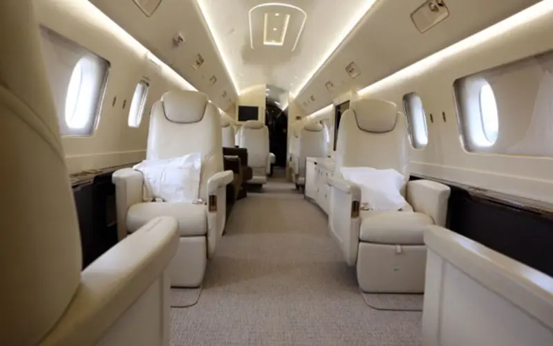 Embraer Lineage 1000 VP-CCC operated by Arab Wings photo 2