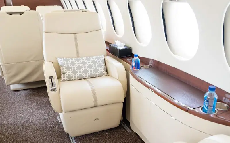 Dassault Falcon 7X VP-CMV operated by Arab Wings photo 6