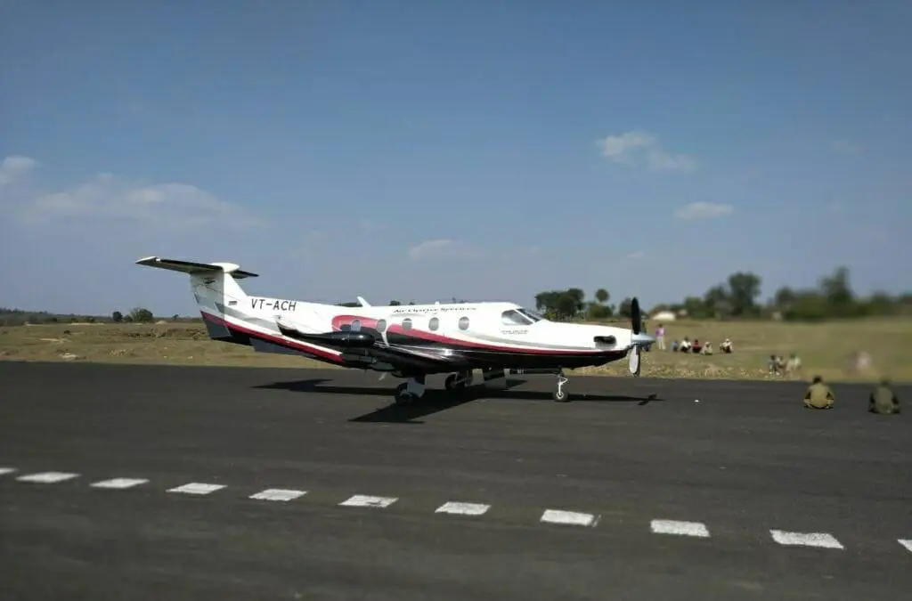 Pilatus PC-12/45 VT-ACH operated by Air Charter Services Pvt. Ltd. photo 4