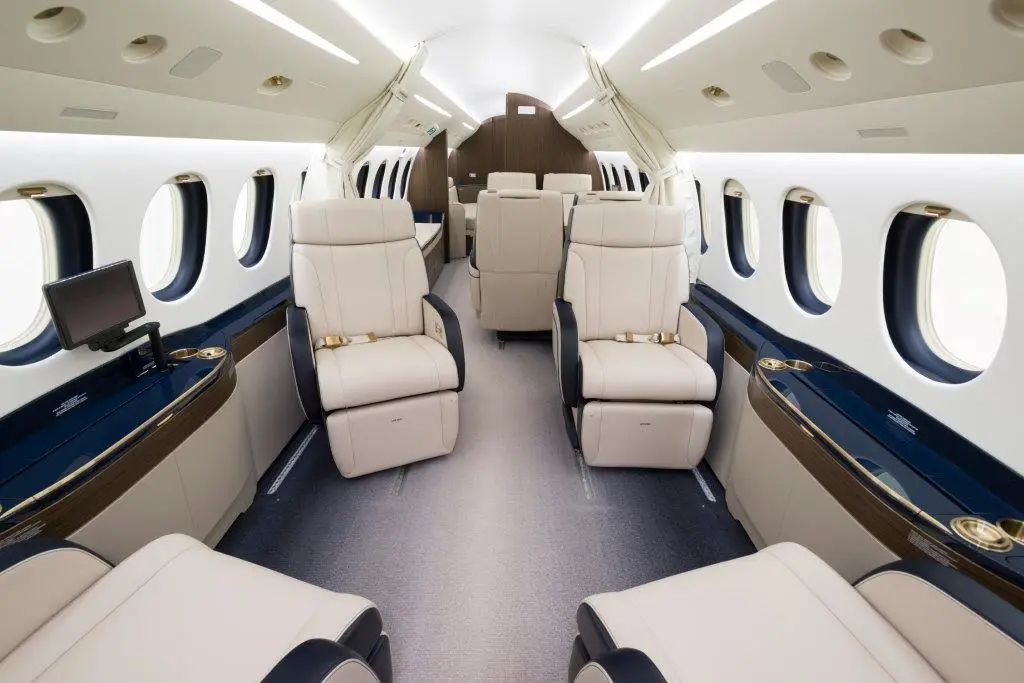 Dassault Falcon 8X VT-HVV operated by Air Charter Services Pvt. Ltd. photo 3