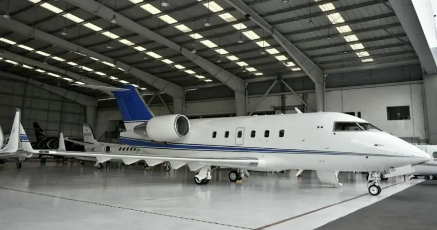 Bombardier Challenger 601-3A XA-HSS operated by Performance Air SA photo 2