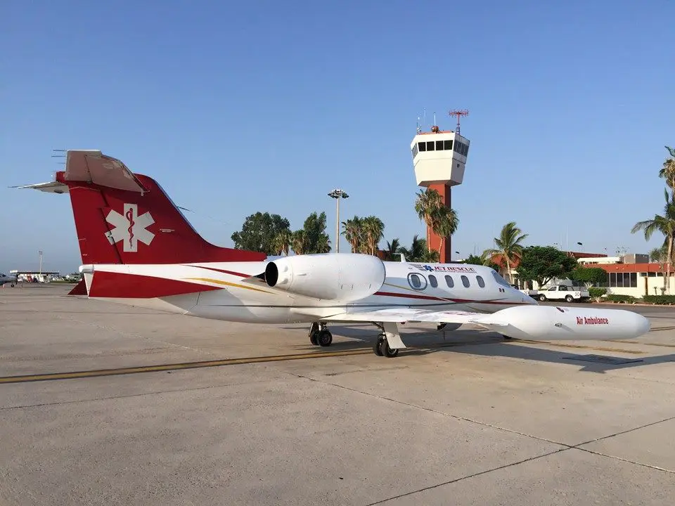 Bombardier Learjet 35A XA-ICU operated by Jet Rescue Air Ambulance photo 3