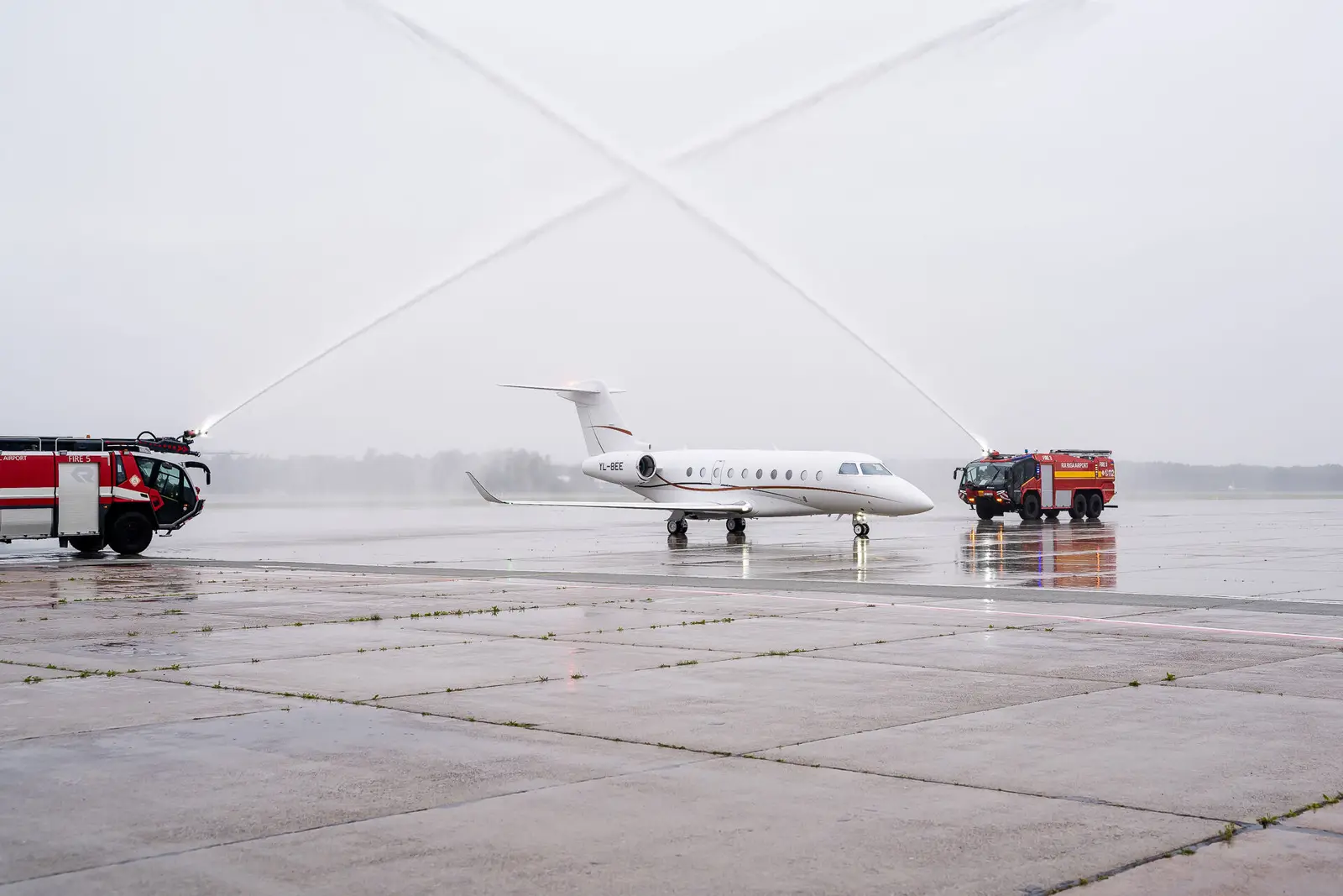 Gulfstream G280 YL-BEE operated by Union Aviation, exterior