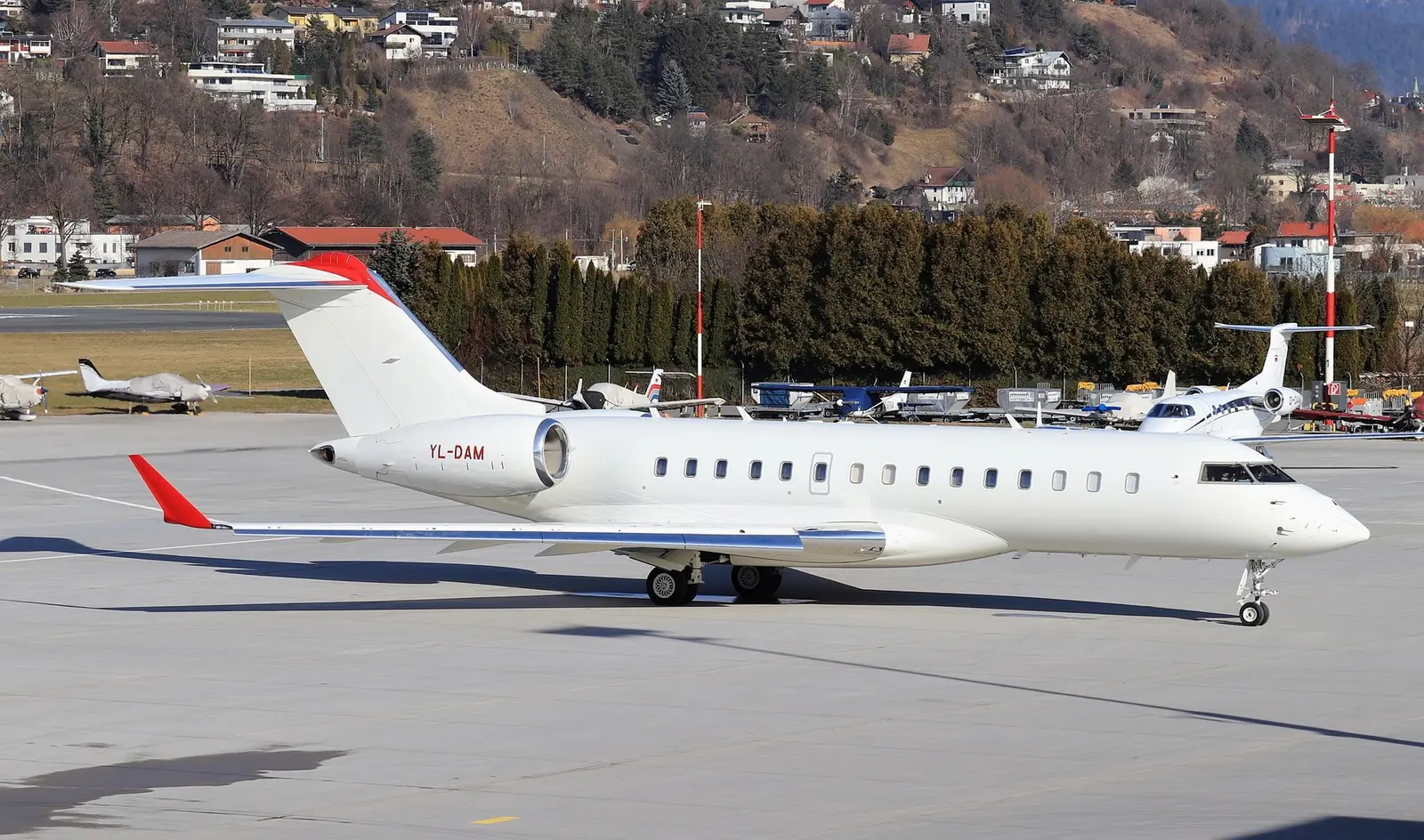 Bombardier Global Express XRS YL-DAM