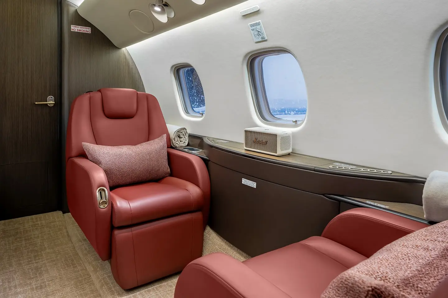 Embraer Legacy 650 YL-ECT operated by Union Aviation photo 4