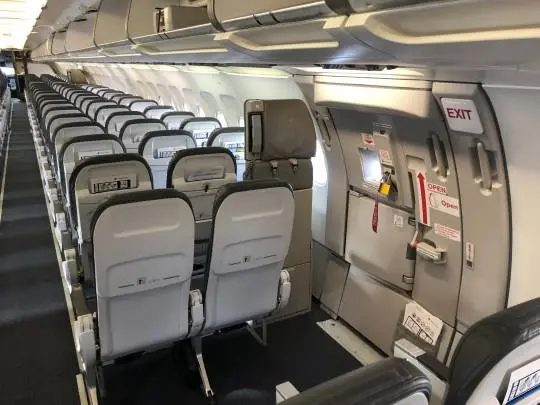 Airbus A321-200 YL-LCQ operated by SmartLynx Airlines photo 4