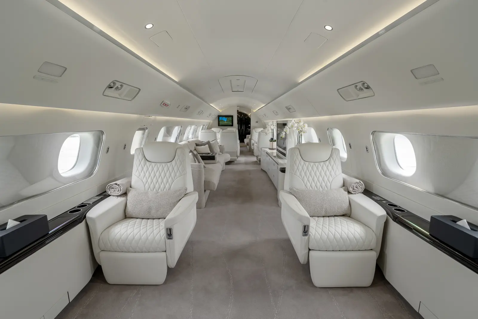 Embraer Lineage 1000 YL-UAG operated by Union Aviation photo 2