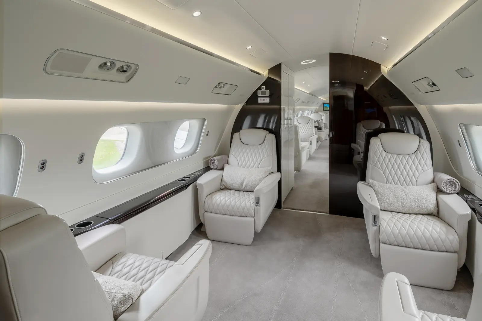 Embraer Lineage 1000 YL-UAG operated by Union Aviation photo 3