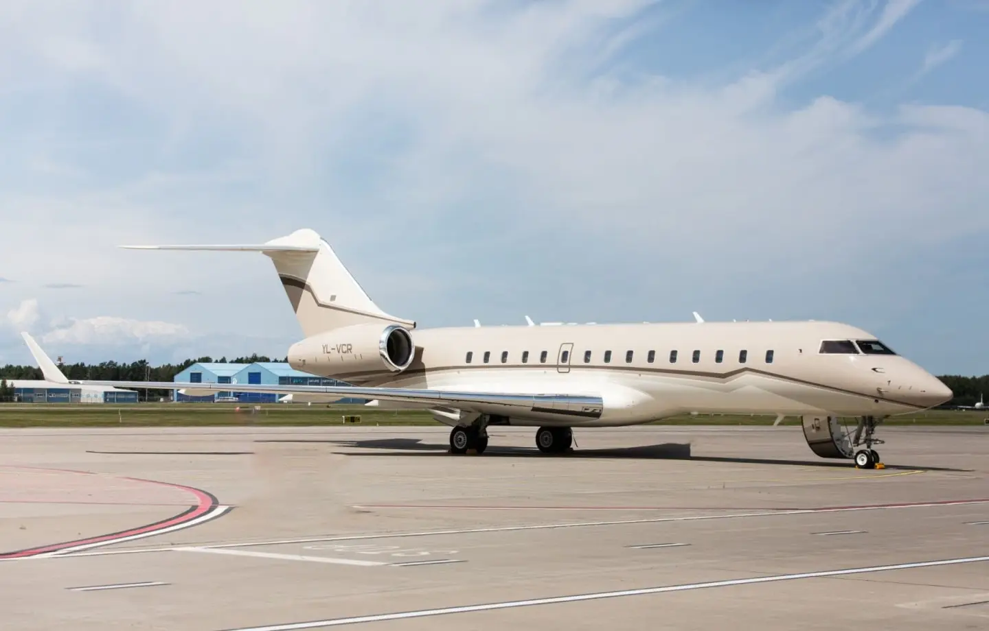 Bombardier Global Express YL-VCR
