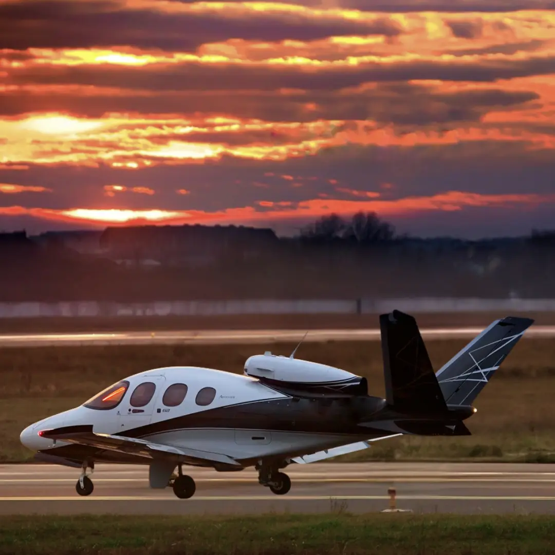 Cirrus SR22 YR-WSF operated by My Jet s.r.l. photo 5
