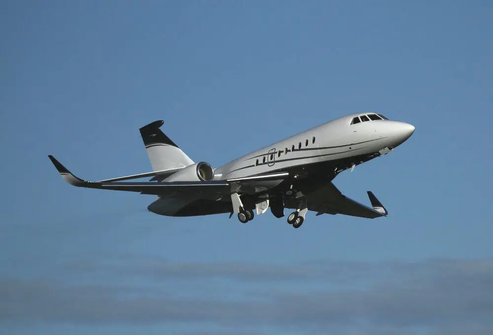 Dassault Falcon 2000LX ZK-OCB operated by Stellar Jets photo 3