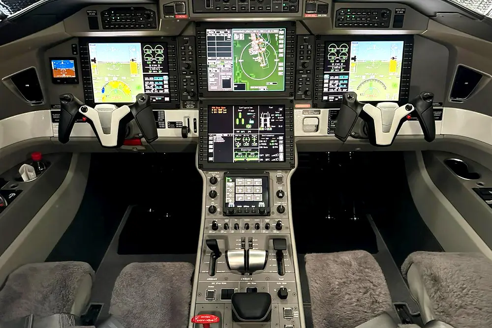 Pilatus PC-24 ZS-AHA operated by Luxaviation Africa photo 3