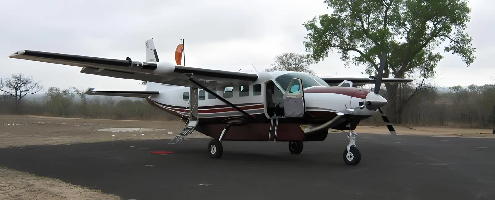 Cessna 208B Grand Caravan ZS-CTP operated by Cesszani Aviation photo 2